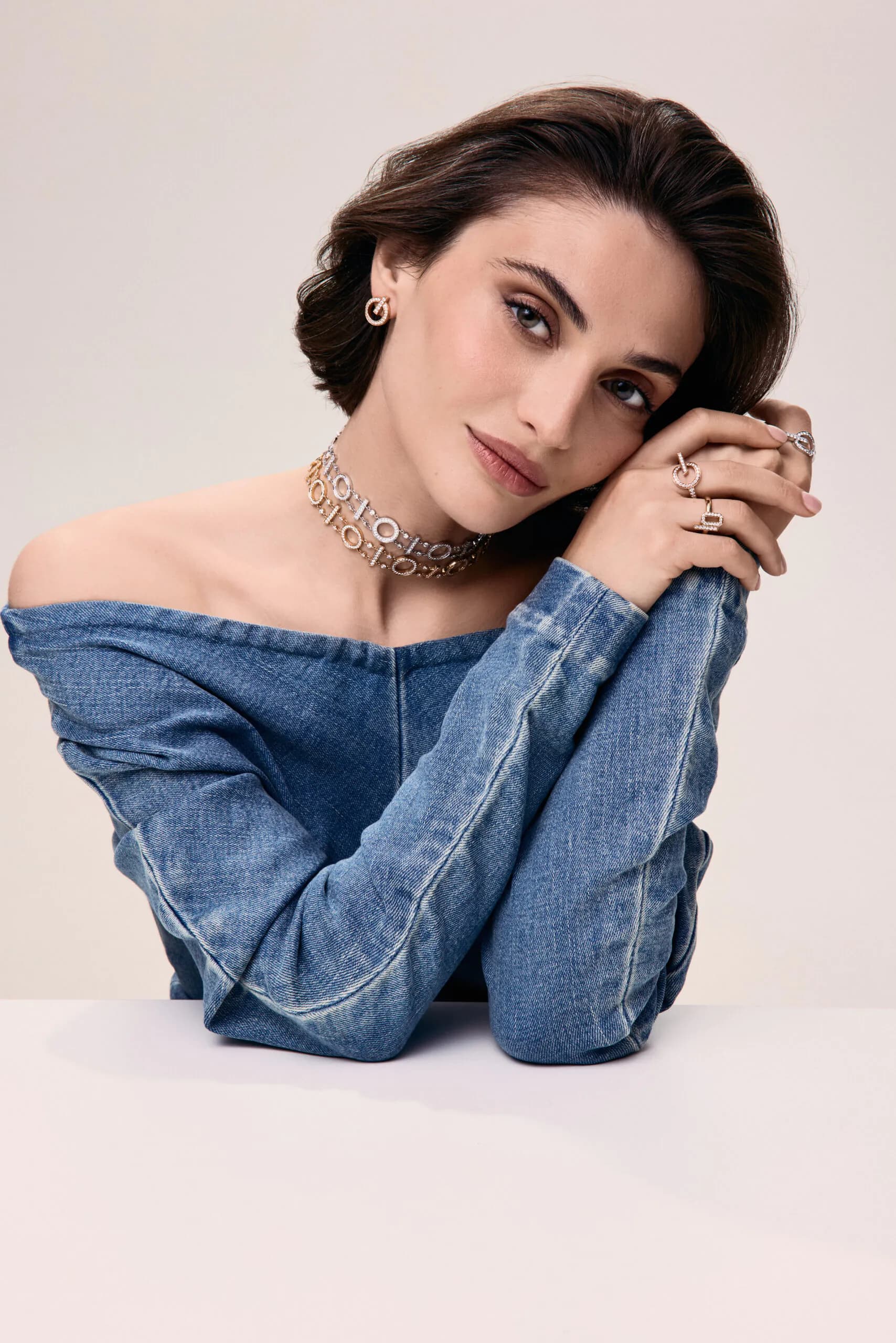 10 Choker